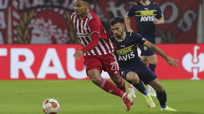 olympiacos-piraeus-vs-fenerbahce-soi-keo-hom-nay-23h45-11-04-2024-europa-conference-league-0